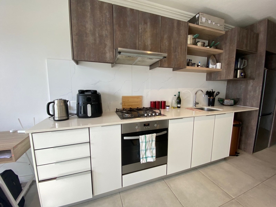 To Let 1 Bedroom Property for Rent in Table View Western Cape